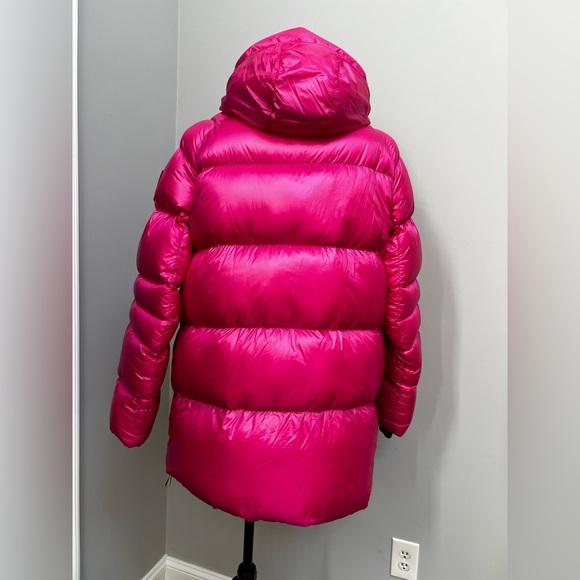 NWT Canada Goose Vibrant Pink Puffer Jacket L - Picture 5 of 11